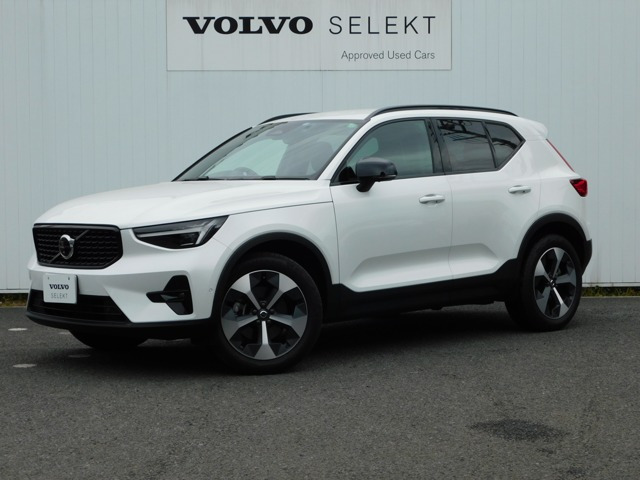 XC40 アルティメット B4 AWD ダークエディション 4WD 