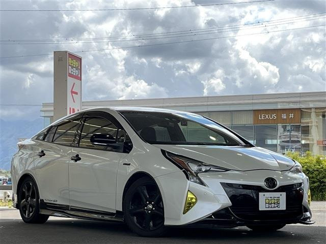 プリウス 1.8 S セーフティ プラス ツートーン 
