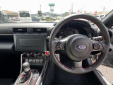 自社工場にて、車検や修理もお任せ下さい!また愛車のカスタムパーツやコーティング施工やフィルム加工も任せて下さい!