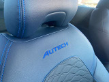 AUTECH専用シート表皮はスポーツ感があっていいですね。