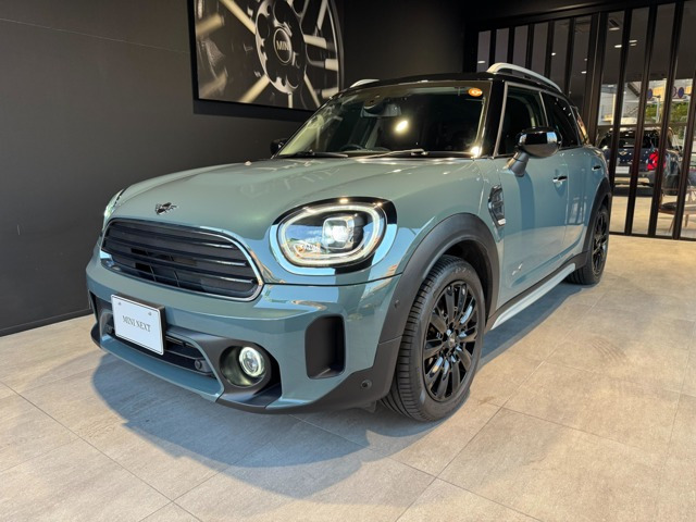 ミニクロスオーバー クーパー D オール4 4WD 