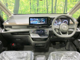 セレナ 1.4 e-POWER ハイウェイスター V 