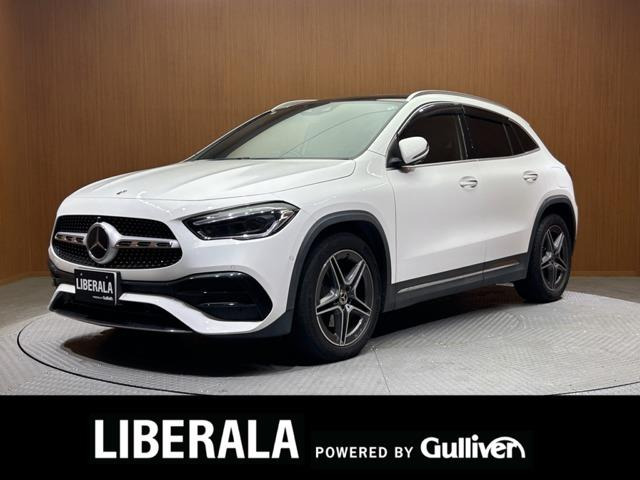 GLAクラス GLA200d 4マチック AMGライン 4WD 4WD サンルーフ