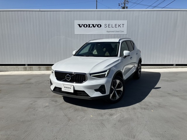 XC40 ウルトラ B4 AWD 4WD 