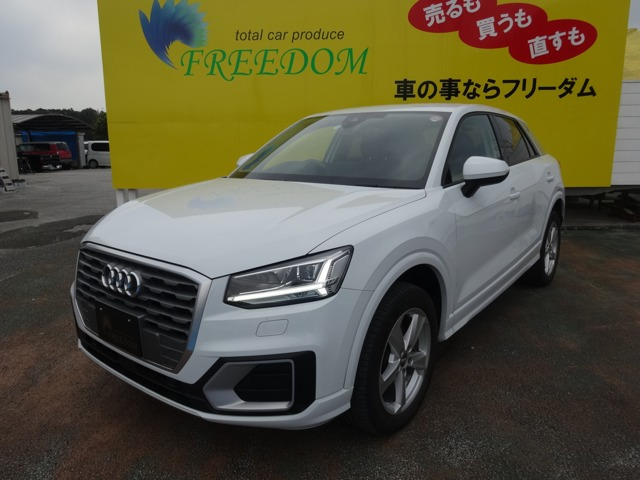 Q2 1.4 TFSI シリンダー オンデマンド スポーツ 