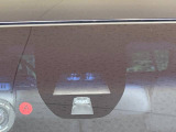 【シティブレーキアクティブシステム】低速走行中に前方の車両等を認識し、衝突しそうな時は警報とブレーキで衝突回避と被害軽減をアシスト。より安全にドライブをお楽しみいただけます。