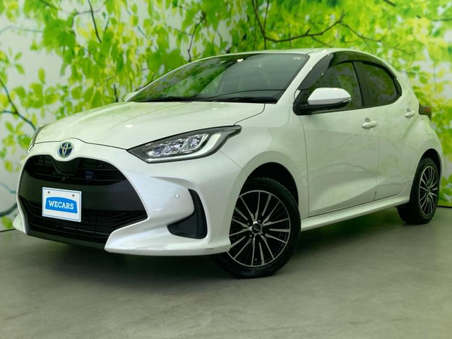 ヤリス 1.5 ハイブリッド G E-Four 4WD 