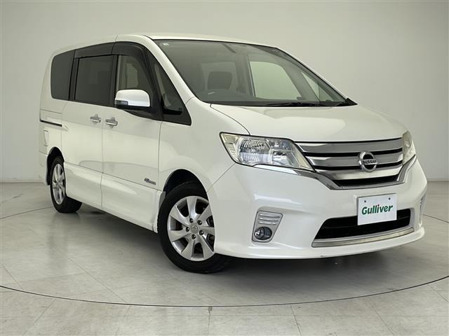 セレナ 2.0 ハイウェイスター S-HYBRID 修復歴無し