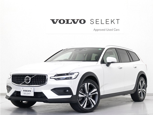 V60クロスカントリー ウルトラ B5 AWD 4WD 