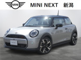 【新型F66型クーパーS】伝統の3ドアが待望のフルモデルチェンジ!洗練されたデザインに、パワフルな2.0Lターボエンジンを搭載。新世代MINIの魅力を凝縮した、走りの楽しさを象徴する一台です。