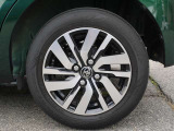 ☆上級グレードのモーダGが入庫いたしました☆内外装共に丁寧に扱われた1オーナー車☆新車時の清潔感が十二分に保たれた商品です☆車検も令和8年5まであり手間要らず☆現車確認大歓迎です☆