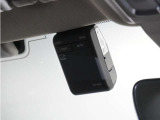 ◆ドライブレコーダー◆映像・音声などを記録する自動車用の装置です。 もしもの事故の際の記録はもちろん、旅行の際の思い出としてドライブの映像を楽しむことができます。