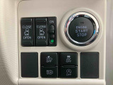 プッシュボタンスタート&各種安全装置スイッチ&両側電動スライドドアスイッチ