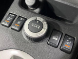 【前席+後席シートヒーター】寒い日に重宝するシートヒーターを後席にも装備!エアコンより早く温まってくれるので寒がりの人も安心ですね♪エアコンの温風は乾燥するから苦手、という方にもをおすすめです。