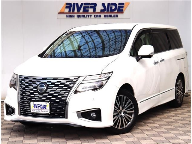 日産 エルグランド 2.5 250ハイウェイスターS