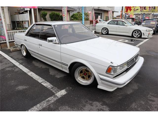 チェイサー2.0ツアラー 5MTアバンテfour ‼️専用‼️ チェイサー（トヨタ）2．5アバンテFour Nパッケージ