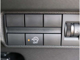 当店ではスポーツグレードや人気車種・上級グレードを主に仕入れ強化しております!中古車でお買い得感あるお車展示中となっておりますのでお客様のご来店、お見積もり依頼お待ちしております。