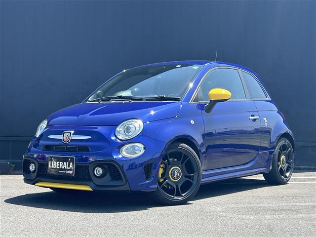 アバルト595 ピスタ 5MT本革シート
