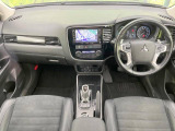 アウトランダーPHEV  Gナビパッケージ