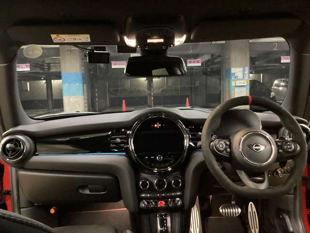 BMW MINI ミニ ジョン・クーパー・ワークス の中古車詳細