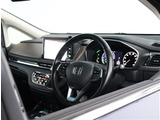 当店では中古車でも残価設定型ローンで乗れます。また当店ではご購入のお車(ガソリン国産車)全て次回お乗り換えまでオイル交換無料となります。