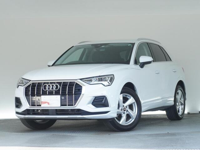Q3 35 TFSI アドバンスド 