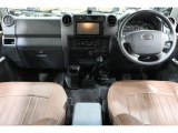 ランドクルーザー70 4.0 4WD 