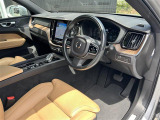 XC60 B5 AWD インスクリプション 4WD 4WD 本革シート