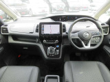 セレナ 1.2 e-POWER ハイウェイスター V 禁煙車 後席フリップダウンモニター