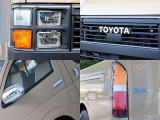 直線基調の角目ヘッドライトにアルファベットのTOYOTAマーク。どこか昔を彷彿とさせるデザイン...