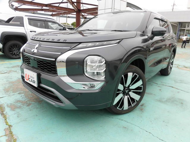 アウトランダー PHEV 2.4 P 4WD 