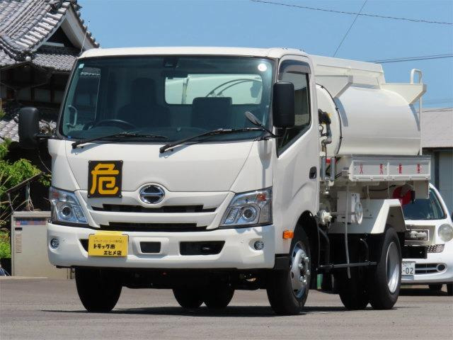 デュトロ タンクローリー車 