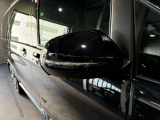 メルセデスの認定中古車「サーティファイドカー」には、最大100項目にも及ぶ点検・整備項目が設定されています>
