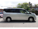 セレナ 2.0 B 4WD 