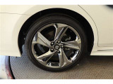 純正アルミホイール【タイヤサイズ225/45R18】
