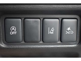 最先端技術を屈指した多彩な運転支援システムを装備しており、新しいカーライフをお楽しみいただけます。