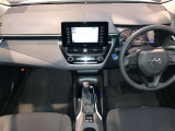 カローラ 1.8 ハイブリッド G-X E-Four 4WD 