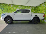 ハイラックス 2.4 Z GRスポーツ ディーゼル 4WD 
