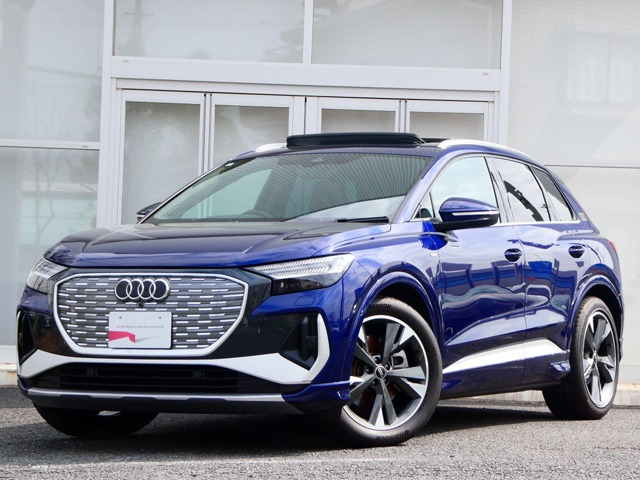 Q4 e-tron 40 Sライン 