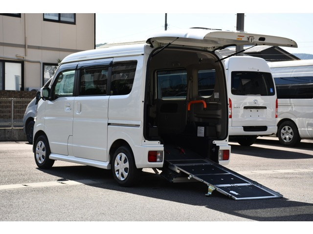 NV100クリッパーリオ  チェアキャブ ハイルーフ