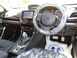 フォレスター 2.0 アドバンス 4WD 