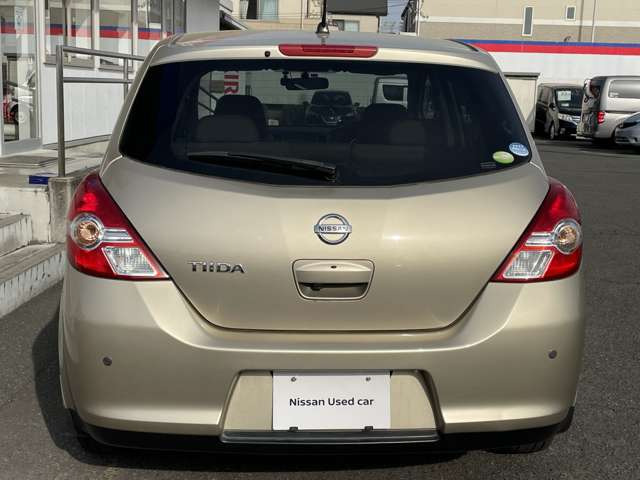 日産ティーダシルキーベージュ 日産 ティーダ 1.5 15M の中古車詳細 (58,000km, シルキー