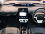 プリウス 1.8 S ツーリングセレクション E-Four 4WD 
