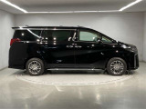 アルファード ハイブリッド 2.5 エグゼクティブ ラウンジ S E-Four 4WD 