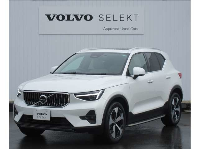 XC40 ウルトラ B4 AWD 4WD 