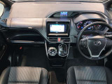 ヴォクシー 2.0 ZS 煌II 4WD 