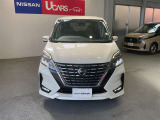 セレナ 2.0 ハイウェイスター V 