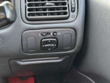 電動格納ミラー・狭い駐車場などでの傷付き防止にもなります!