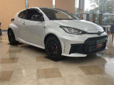 新車、中古車を取り揃えてお客様のご来店をスタッフ一同お待ちしております。