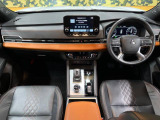 アウトランダー PHEV 2.4 P 4WD 